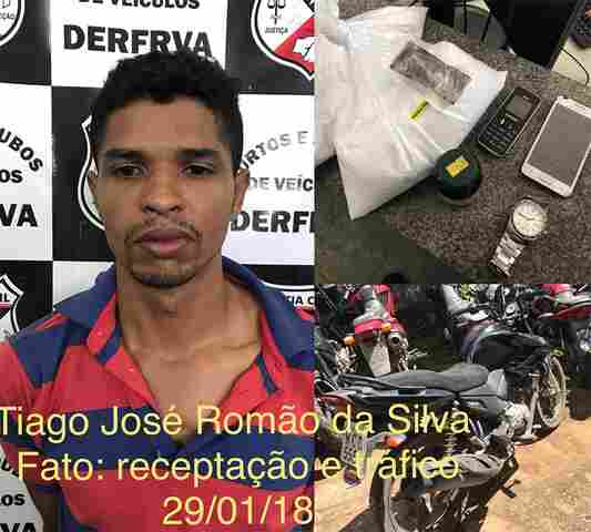 Equipe da furtos e roubos de veículos prende homem com moto e droga