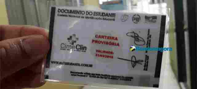 Pais e estudantes reclamam de lei que exige carteira estudantil para ter direito a tarifa de ônibus a R$ 1