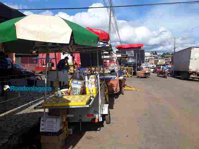 Departamento de Posturas aperta o cerco na fiscalização de ambulantes no Carnaval