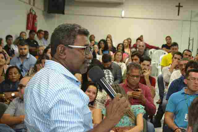 Deputado Só na Bença participa da solenidade de Implantação da Empresa Fácil em Pimenta Bueno