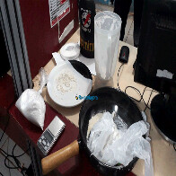 Dupla é presa com drogas em apartamento no Bairro Triângulo na capital