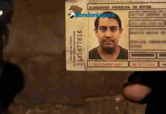 Mototaxista morre após colisão entre motos