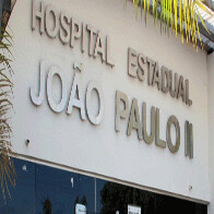 Adolescente esfaqueada pelo pai continua sedada na UTI em Porto Velho