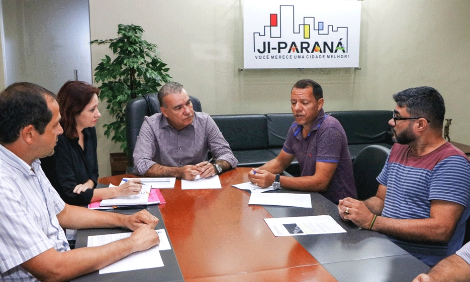 Prefeitura de Ji-Paraná concede reajuste aos professores 