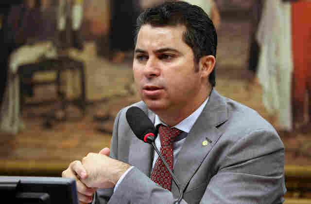 Projeto susta norma da Aneel que autorizou aumento da conta de luz em Rondônia