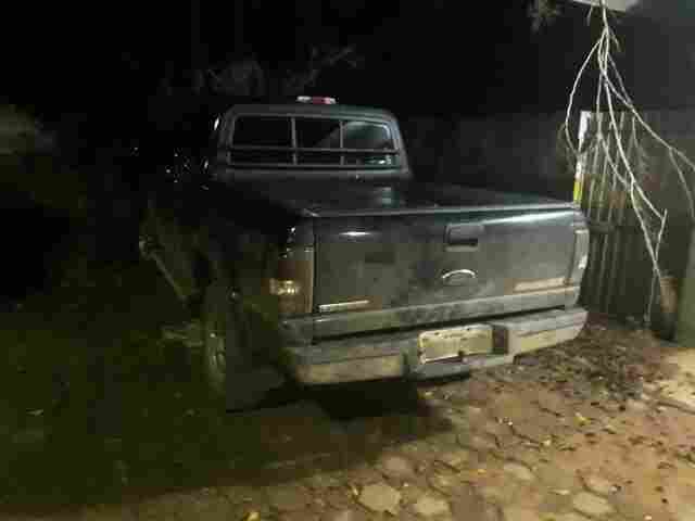 Suspeitos de transportarem veículos roubados, bolivianos trocam tiros com a PM