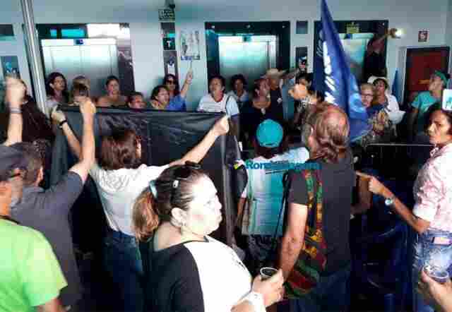 Energia do CPA é desligada e professores decidem manter ocupação por tempo indeterminado