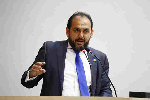 Deputado Laerte Gomes cobra projeto para cabeceiras da ponte sobre o Rio Urupá