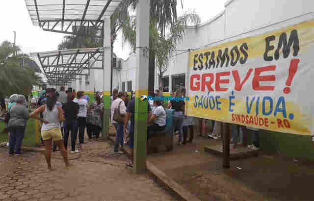Trabalhadores estaduais da saúde paralisam atividades para cobrar reposição de perdas salariais