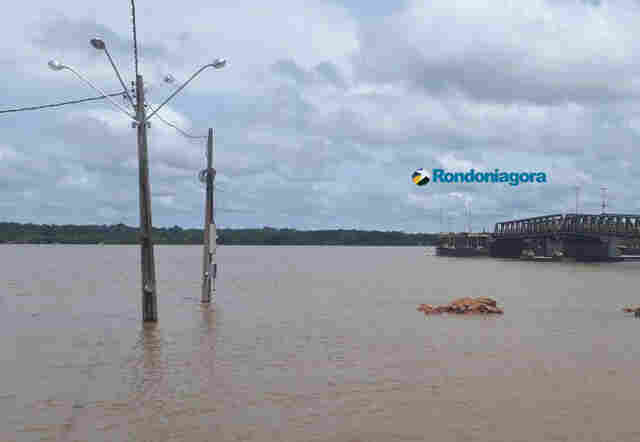 Rio Madeira volta a subir, chega a 16,47m e desaloja mais famílias em Porto Velho