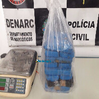 Denarc apreende 20 quilos de cocaína em lataria de carro deixado para revisão em oficina