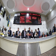 Assembleia suspende decretos do Governo criando 11 áreas de reserva