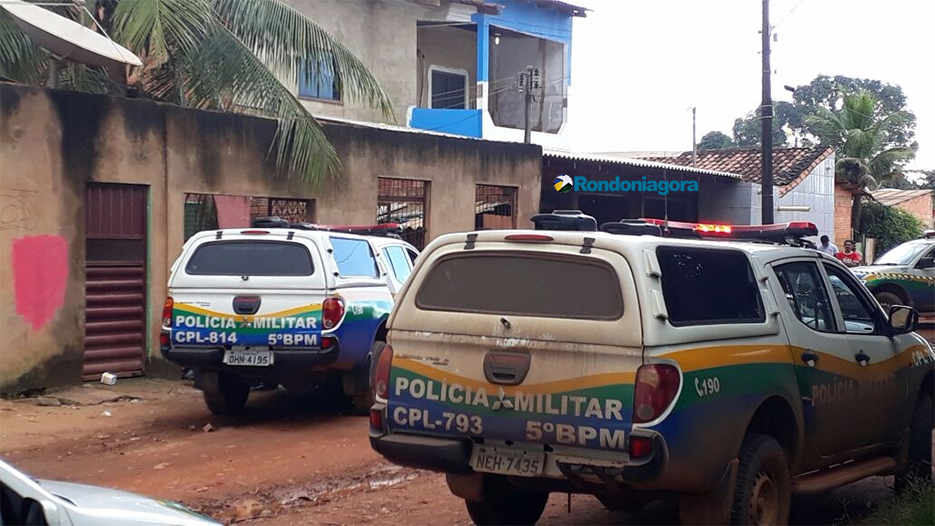 Criminoso mantém criança e mulher como reféns em Porto Velho
