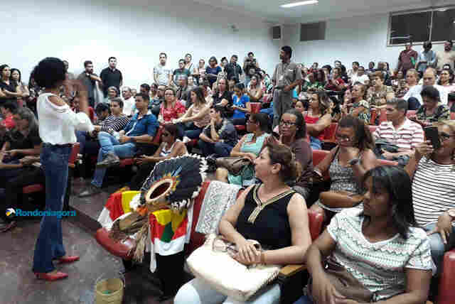 Servidores mantêm pressão para que deputados não votem nada na Assembleia em Rondônia