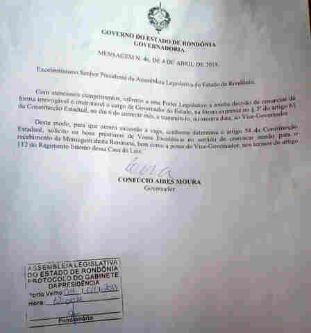 Renúncia de Confúcio chega na Assembleia