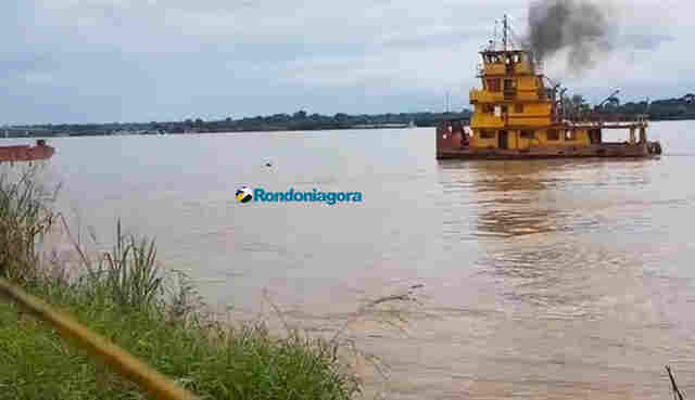 Vídeo: Embarcação afunda em Porto Velho; tripulação e passageiros se salvam