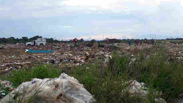 Vídeo: Corpo de recém-nascido é encontrado em lixão na Capital