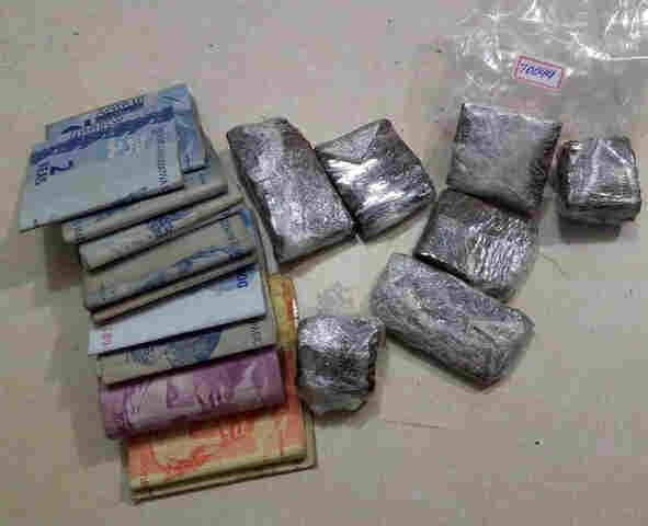 Quatro são presos com drogas próximo a quadra esportiva na Zona Leste