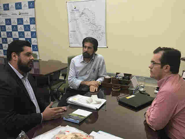 Parlamentares cobram da Eletrobras conclusão da linha de transmissão de energia que atenderá Santa Luzia e Alta Floresta do Oeste