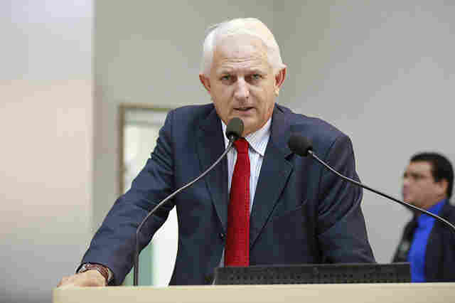 Airton Gurgacz elabora lei obrigando redes públicas e particulares a capacitar professores em noções básicas de primeiros socorros