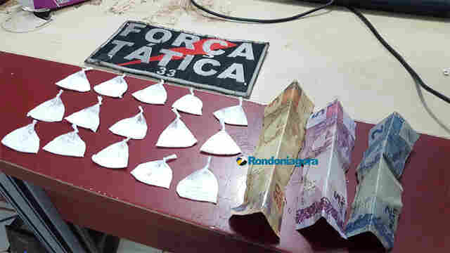 Adolescente é detido comercializando cocaína