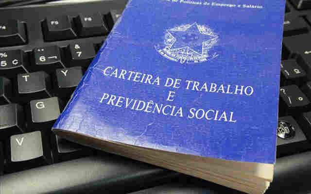 Semana começa com mais de 30 vagas de emprego em oferta no Sine da capital