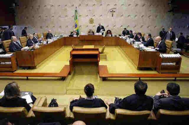 STF retoma julgamento do foro privilegiado de deputados e senadores nesta quarta-feira