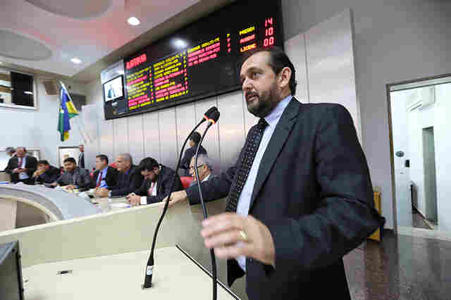 Laerte Gomes diz que pediu ao governador para vetar projeto criando Conselho Lgbttt