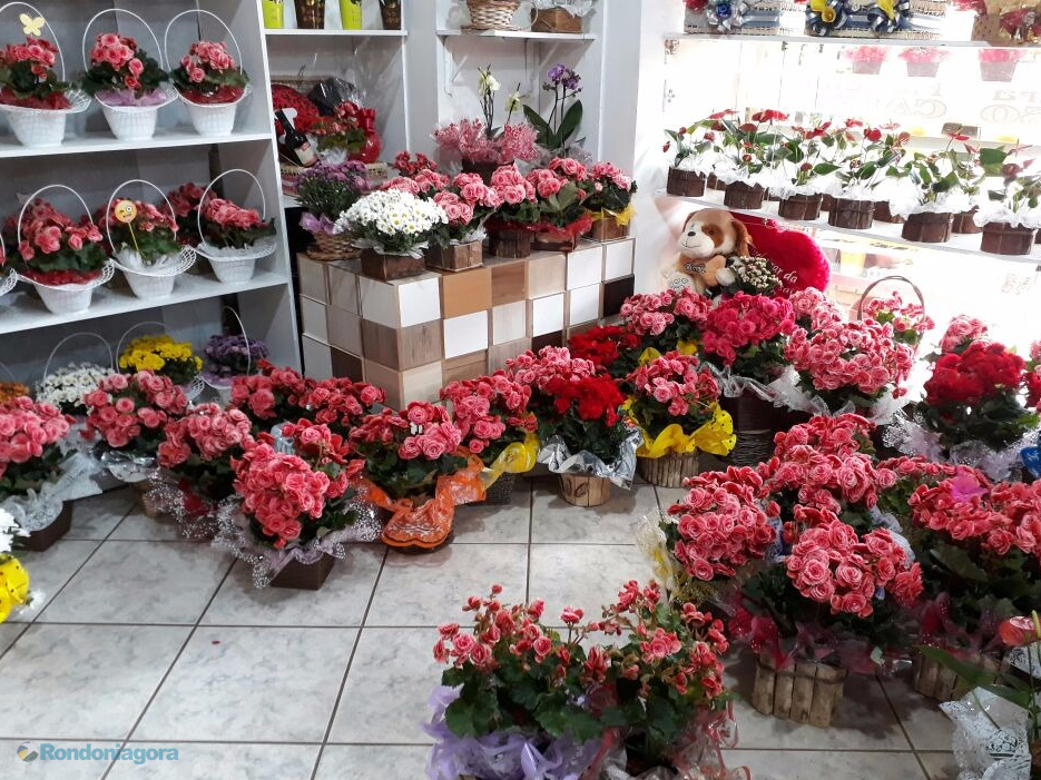 Com variedade de produtos, floricultura espera aumento nas vendas do Dia das Mães