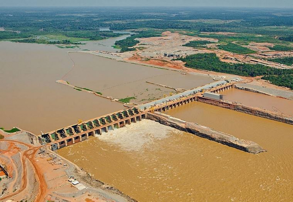 Hidrelétrica de Santo Antônio declara 'risco iminente de quebra'