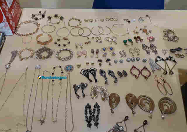 Quadrilha foge da polícia e abandona vários objetos roubados em casa de Porto Velho