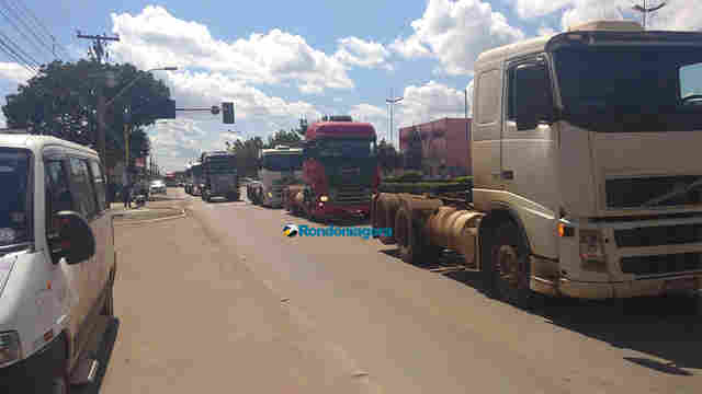 Ao vivo: o protesto de caminhoneiros em Porto Velho