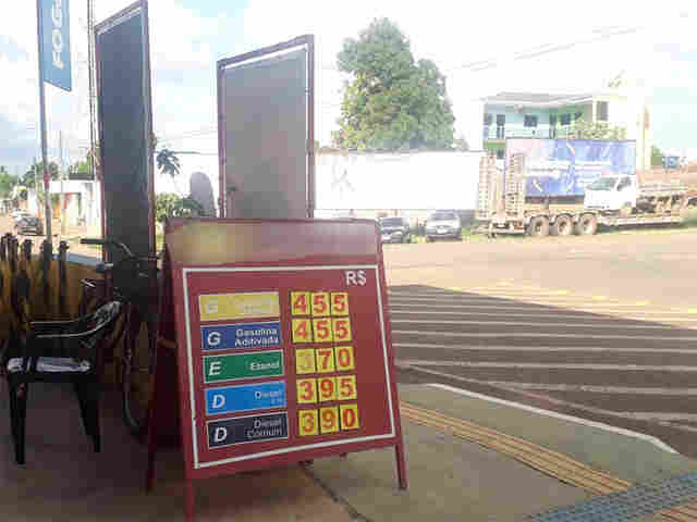 Após reunião com Sindipetro, Procon avalia fiscalizar postos para garantir desconto no diesel