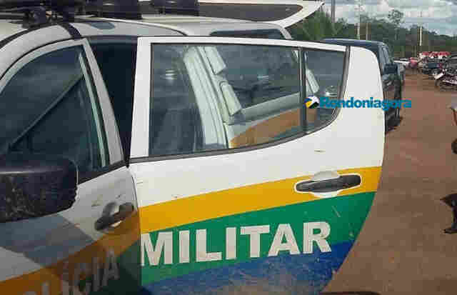 Enteado mata padrasto a facada durante briga por causa de pão e mãe tenta pular de viaduto