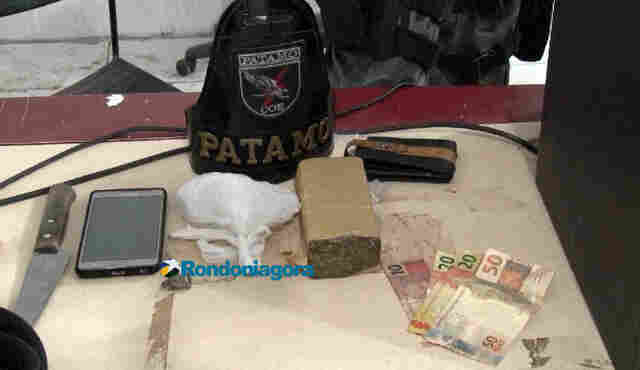 PM prende jovem vendendo droga em casa da Zona Leste da Capital