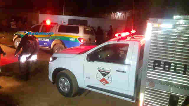 Bandidos invadem residência, executam jovem e deixam outro baleado em distrito de Porto Velho