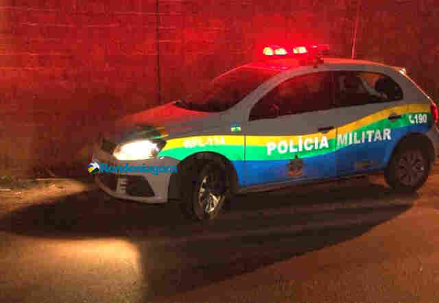 Bandidos roubam arma e colete de vigilante de escola
