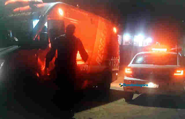 Vizinha tenta defender a filha, agride adolescente de 15 anos e é esfaqueada em Porto Velho