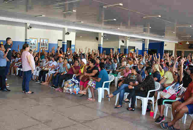 Ellis Regina abre mão de candidatura a deputada estadual em prol do servidores municipais