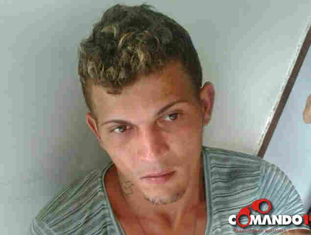 Motociclista morre após ser atropelado por caminhão