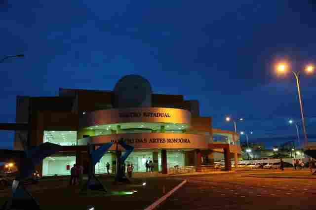 Teatro Palácio das Artes recebe recital gratuito nesta segunda-feira