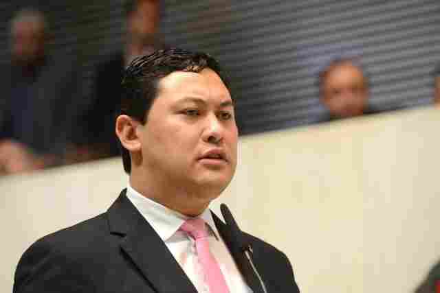 STF determina afastamento do ministro do Trabalho; PF desencadeia operação