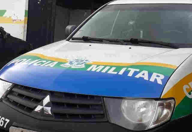 Cabo do Corpo de Bombeiros e amigo são presos armados após ameaçarem dono de bar