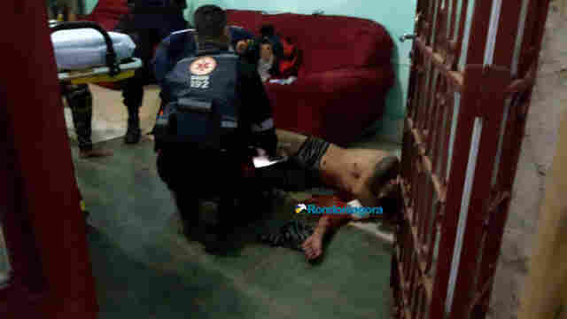 Monitorado por tornozeleira é baleado na Zona Leste da Capital