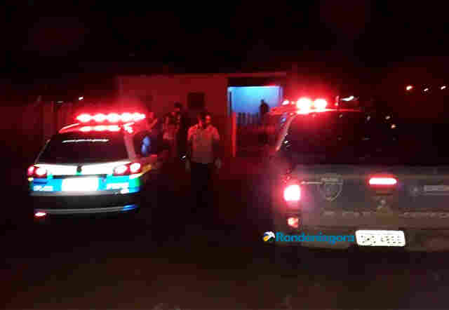 Mulher é baleada por criminosos na frente da filha adolescente