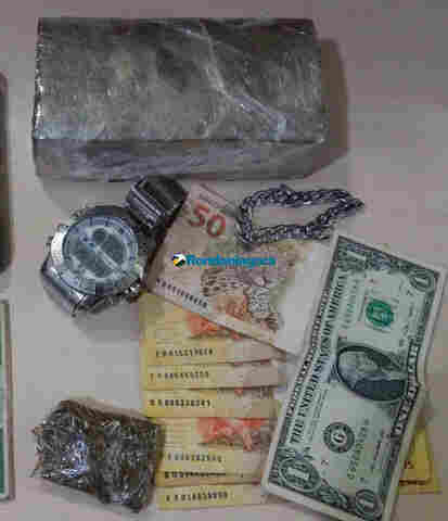 Jovem é preso com meio quilo de maconha em praça da Capital