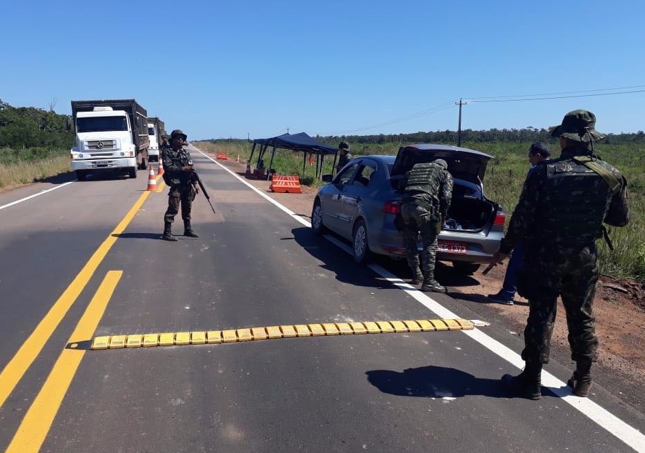 Exército intensifica fiscalização nas fronteiras para combater crimes em Rondônia e no Acre