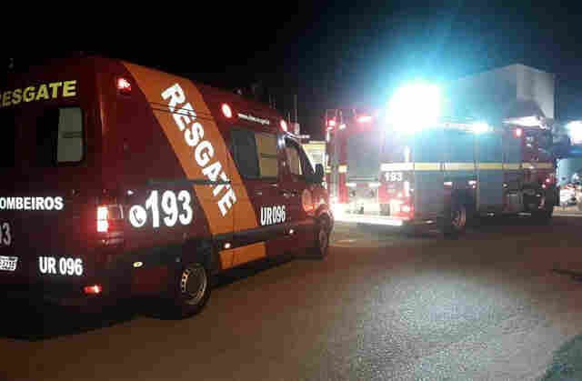 Curto-circuito causa princípio de incêndio em Porto Velho