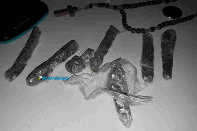 Polícia flagra adolescentes vendendo droga na Zona Leste da Capital