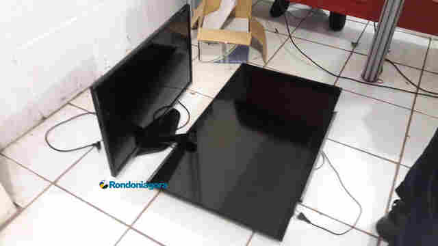 Homem é preso após furtar residência com comparsa na Capital